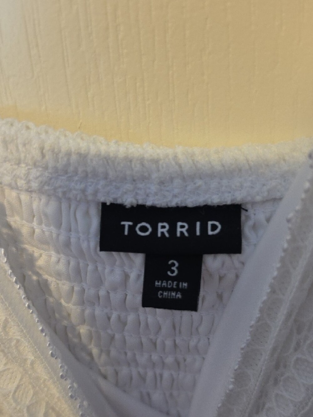 torrid White Lace Maxi Dress With Adjustable Straps - Picture 5 of 8
